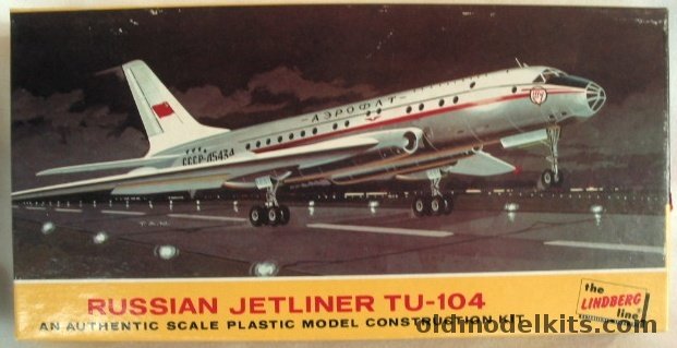 Lindberg 1/175 Tupolev Tu-104 Aeroflot, 413-60 plastic model kit